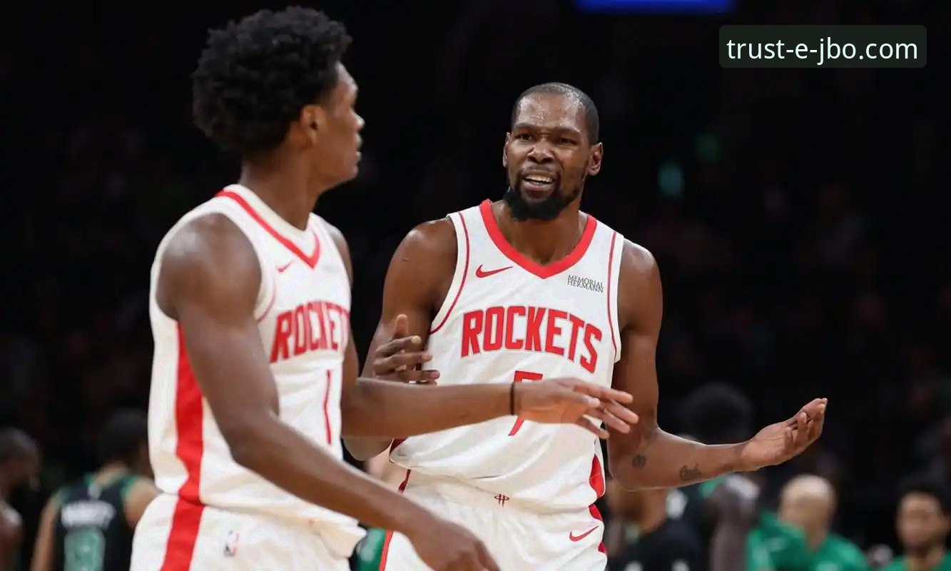 深度揭秘：火箭主场大胜尼克斯背后的战术密码与制胜关键